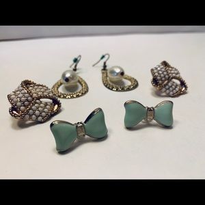 Set of three classy earrings